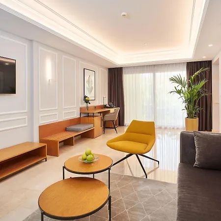 Grupotel & Hotel
