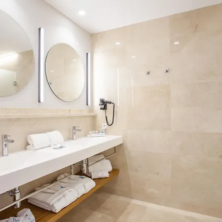 Grupotel & 4*
