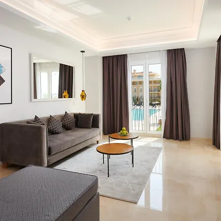 מלון Grupotel & 4*